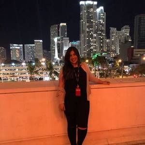 Meet your Posher, Arianna